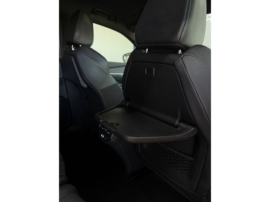 2023 Peugeot 5008 - image 23