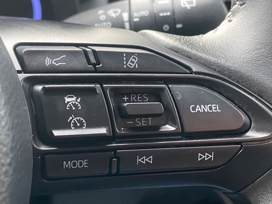 2022 Toyota Yaris Cross Luna Sport Hybrid Auto €24,900