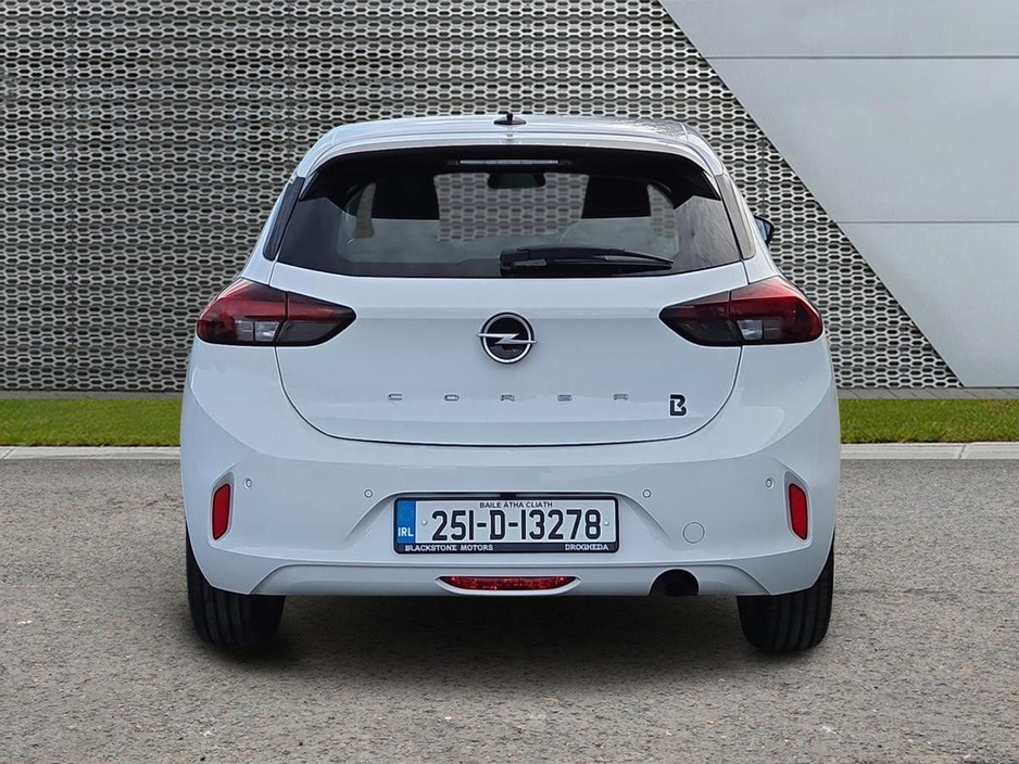 2025 Opel Corsa - image 9