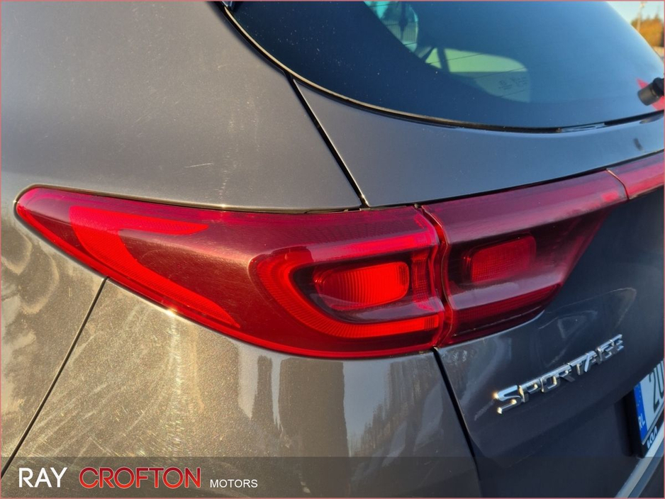 2020 Kia Sportage - image 15