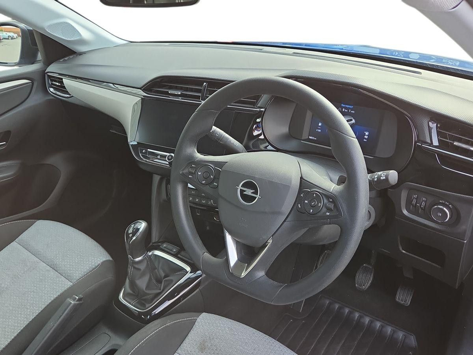 2025 Opel Corsa - image 5