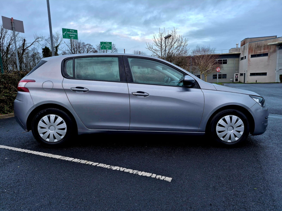 2015 Peugeot 308 1.6 HDI 92 bhp Access €6,999