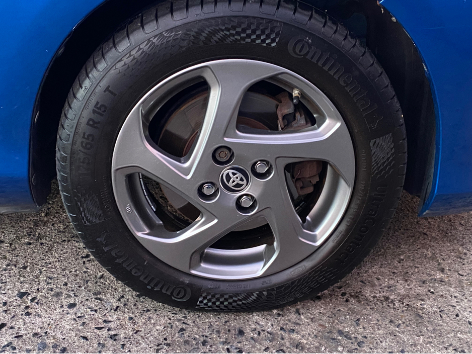 2015 Toyota Yaris ICON CVT 5DR AUTO 1.5 VVT-I 98BHP €10,945