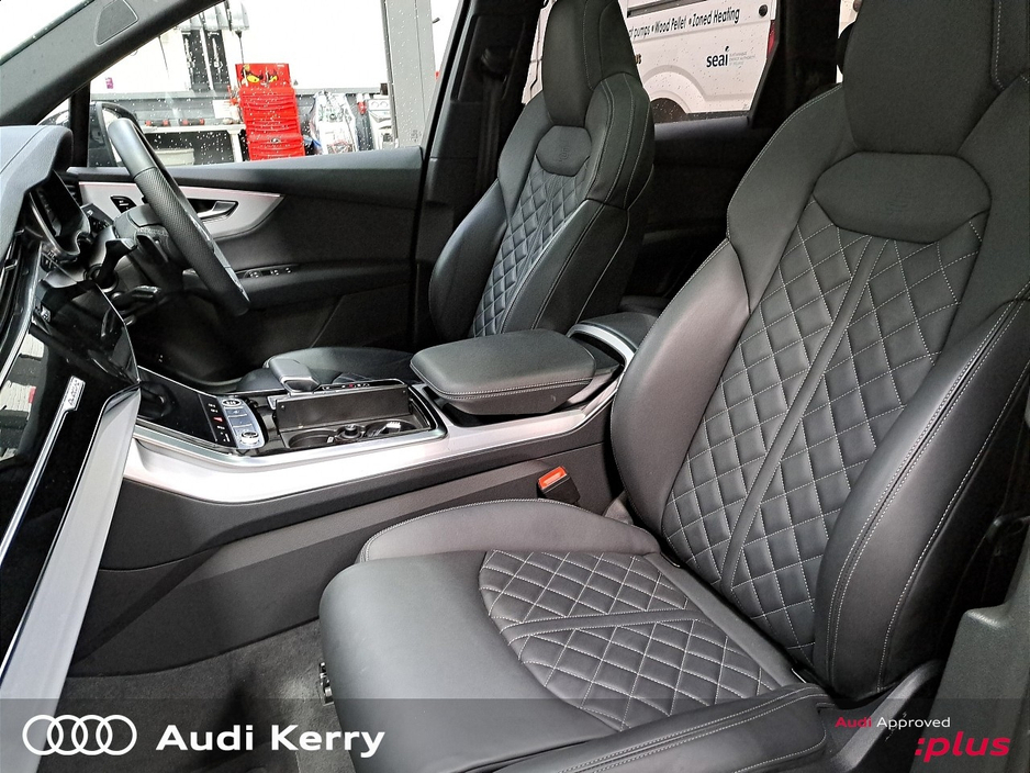 2025 Audi Q7 - image 11