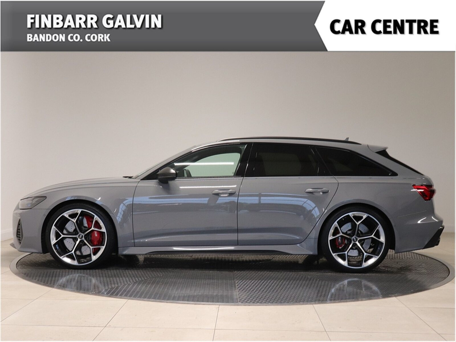 2024 Audi RS6 - image 3