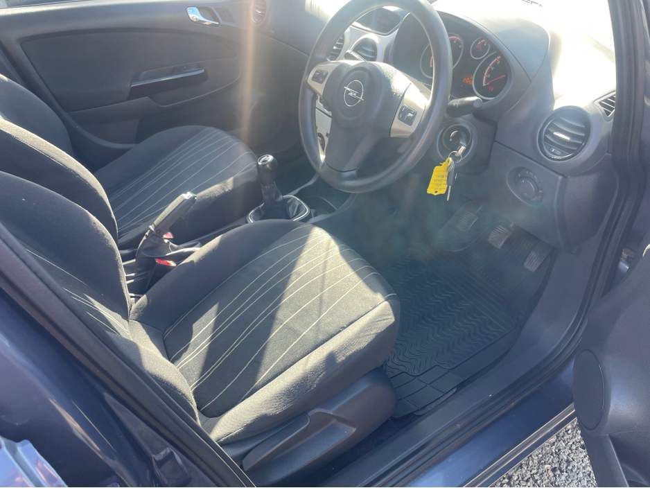 2007 Opel Corsa - image 12