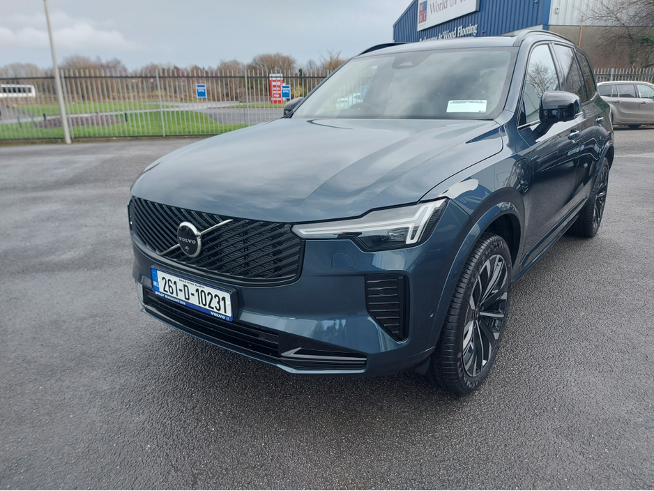 2026 Volvo XC90 T8 PHEV PLUS DARK AWD 5DR €99,950