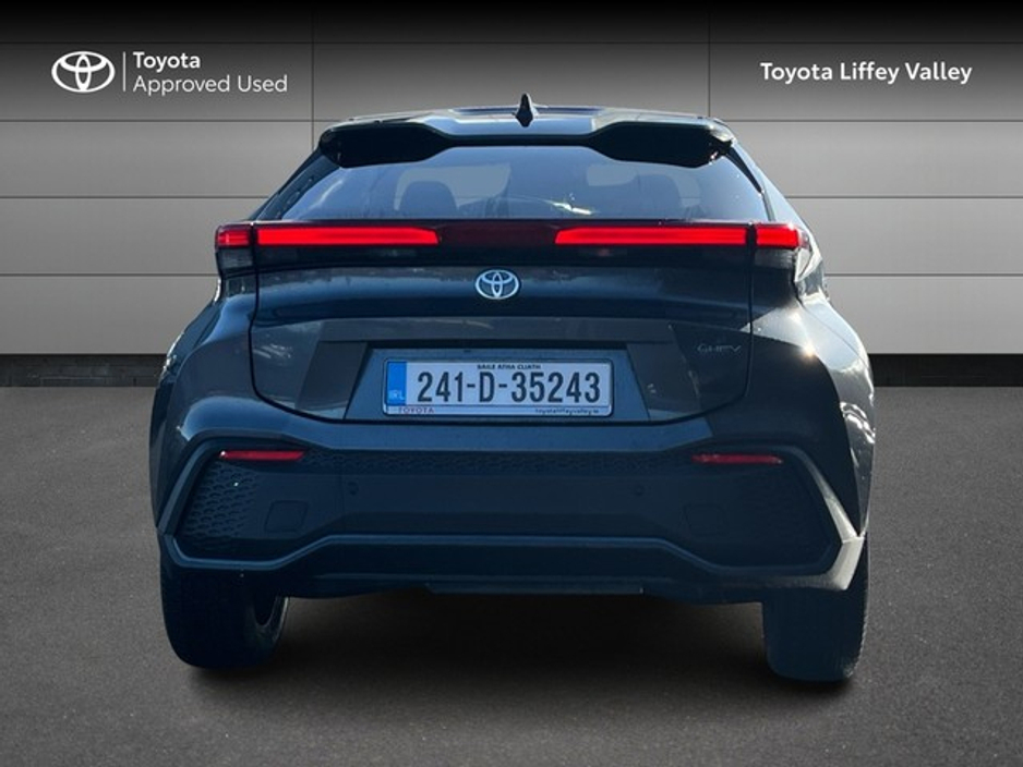 2024 Toyota C-HR - image 4