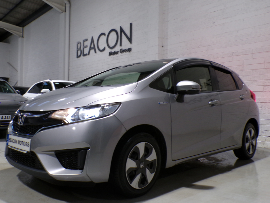 2016 Honda Fit **ONLY 21,000 MILES**HONDA FIT HYBRID S-TYPE**FANTASTIC CONDITION**FULL SAFETY PACK**COLOUR CAMERA**APPLE CAR-PLAY AND ANDROID AUTO**CRUISE CONTROL**ACTIVE BRAKING SYSTEM**FULL SAFETY PACK**HONDA MAGI €11,900