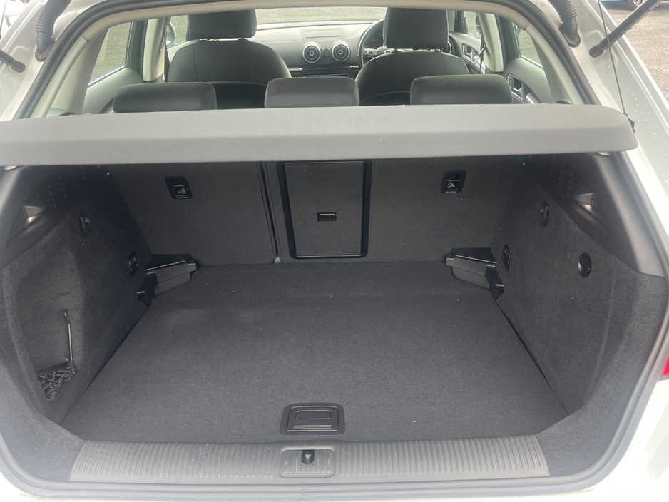 2016 Audi A3 - image 9