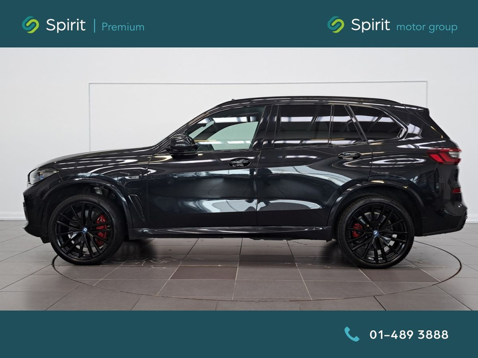 2022 BMW X5 - image 6