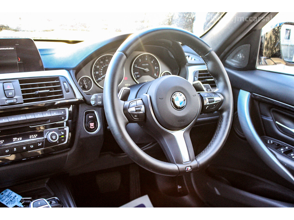 2018 BMW 3 Series  €23,995