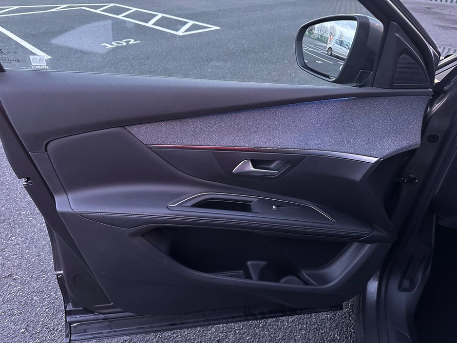 2019 Peugeot 5008 1.2 PETROL, ALLURE, 130BHP LOW KMS, NATIONWIDE WARRANTY, NEW NCT, AA APPROVED, FINANCE, 5 STAR REVIEWS €20,995