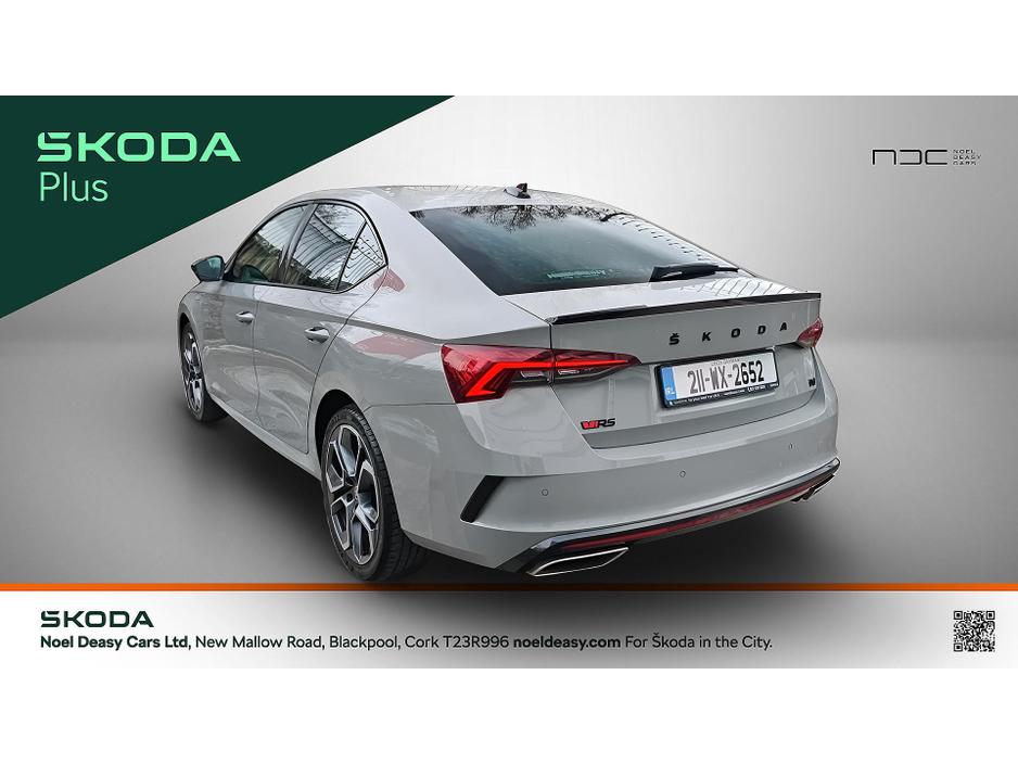 2021 Skoda Octavia - image 2