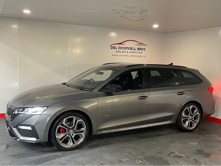 2022 Skoda Octavia - image 11