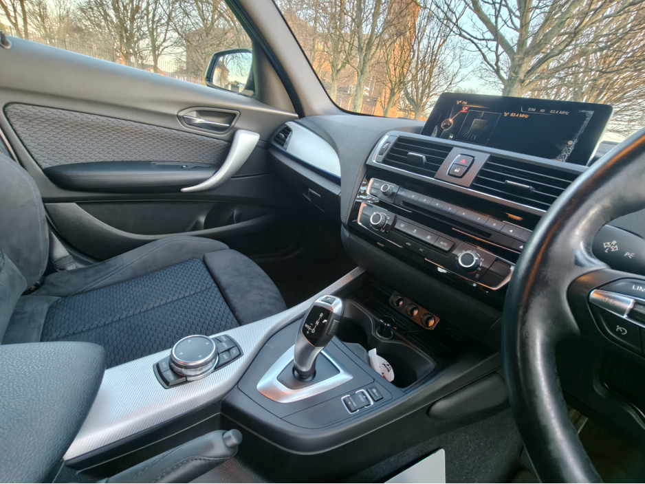 2015 BMW 1 Series 118i M Sport//Low kms €14,950