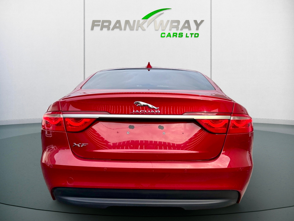 2018 Jaguar XF - image 4