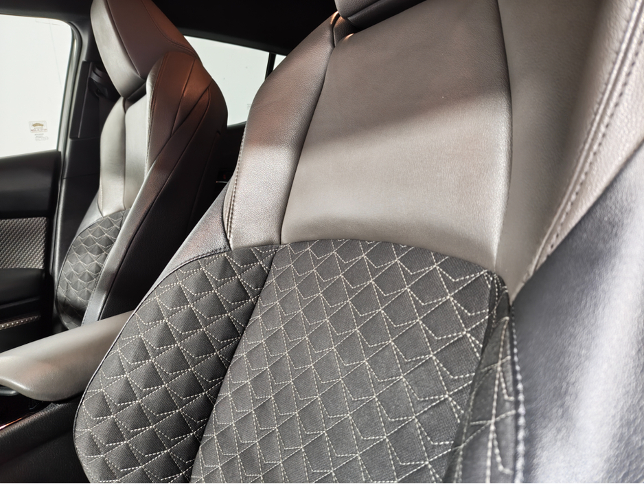 2022 Toyota C-HR - image 19