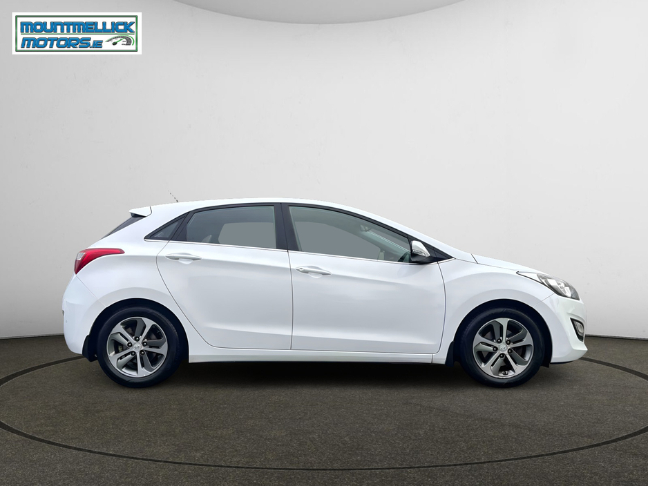 2016 Hyundai i30 1.6 DELUXE 5DR €10,950