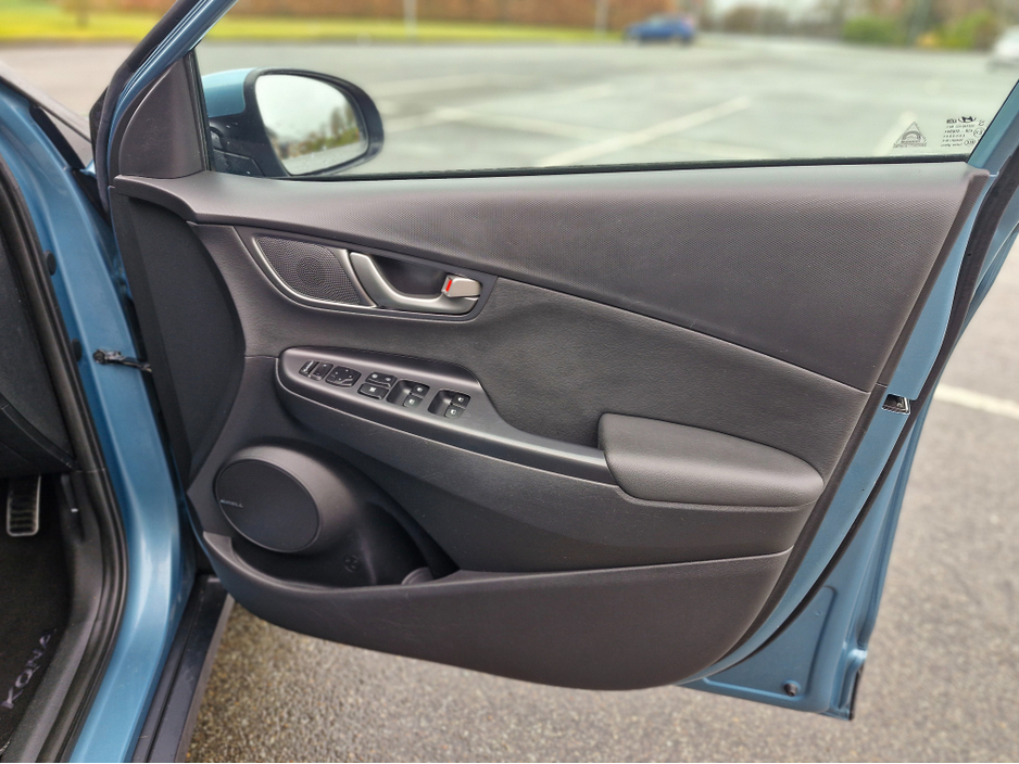 2018 Hyundai Kona - image 33