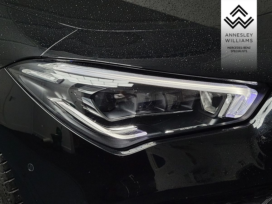 2022 Mercedes-Benz CLA Class - image 4