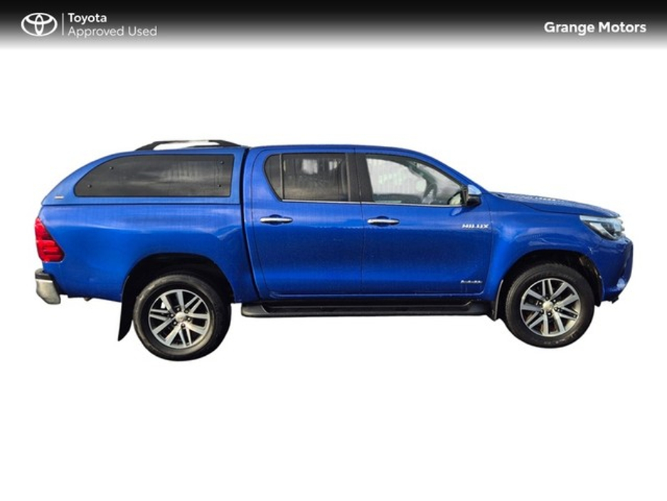 2018 Toyota Hilux - image 3