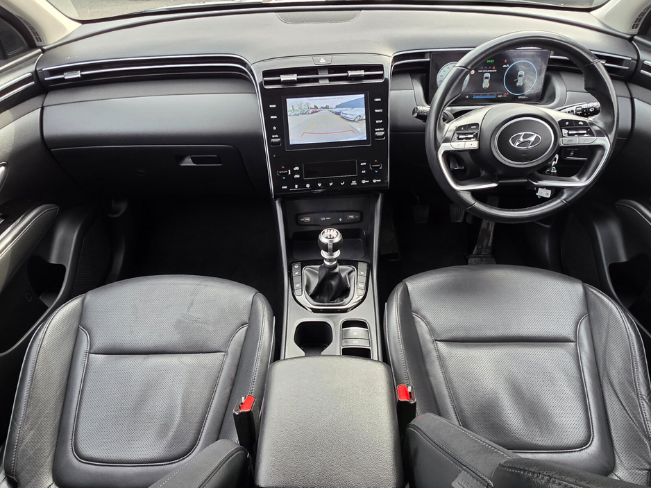 2022 Hyundai Tucson - image 5