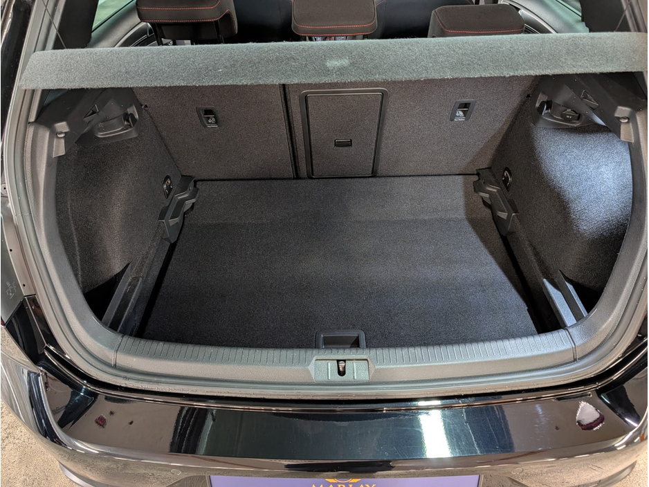 2018 Volkswagen Golf - image 30