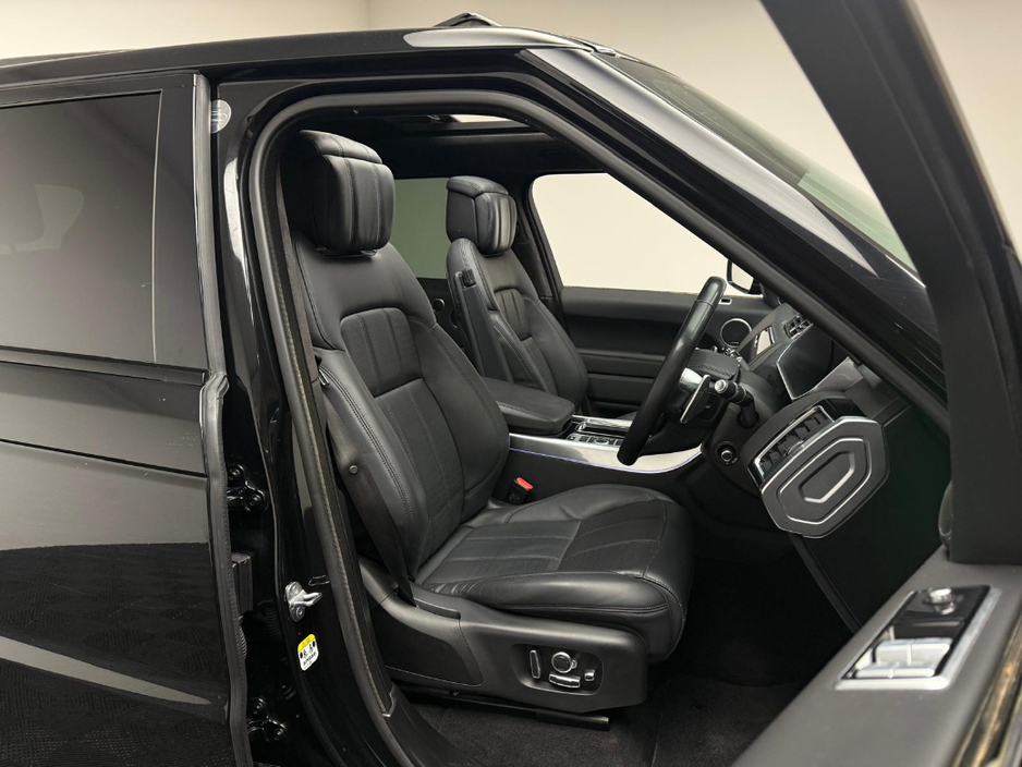 2022 Land Rover Range Rover Sport - image 10