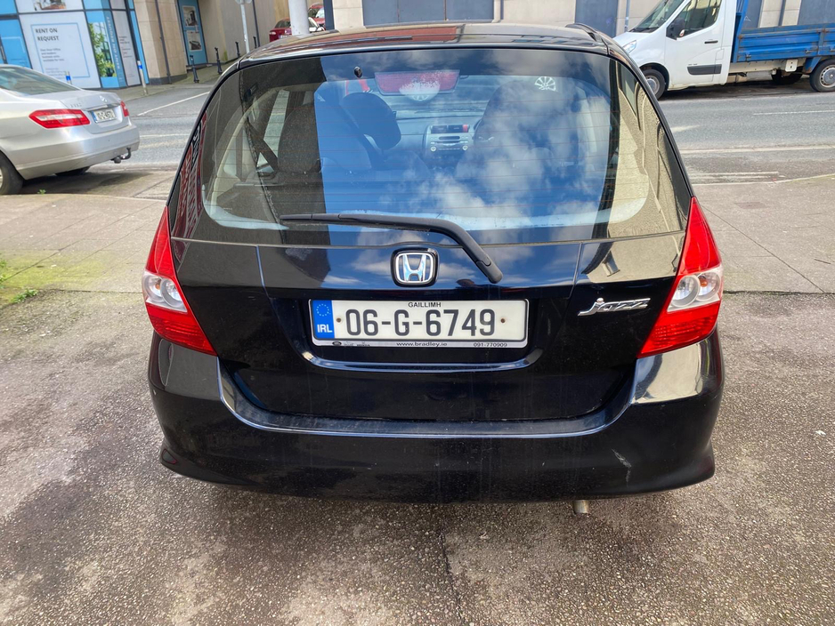 2006 Honda Jazz - image 6