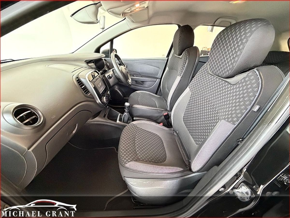 2018 Renault Captur - image 15