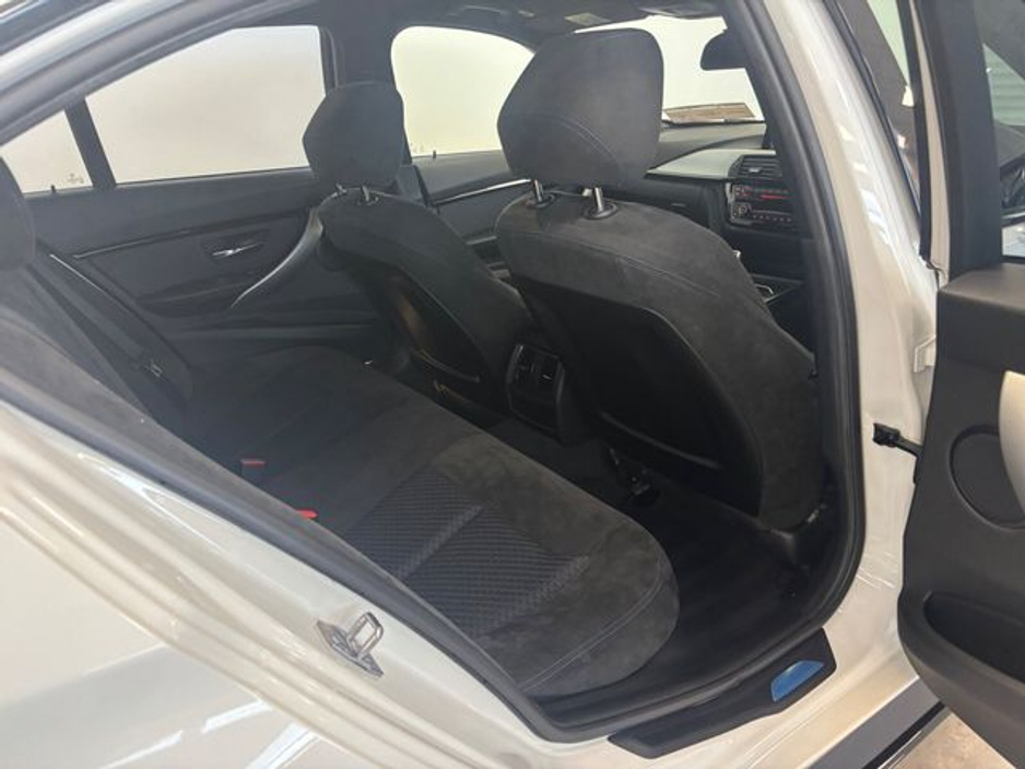 2015 BMW 3 Series 320d M Sport Auto €18,450