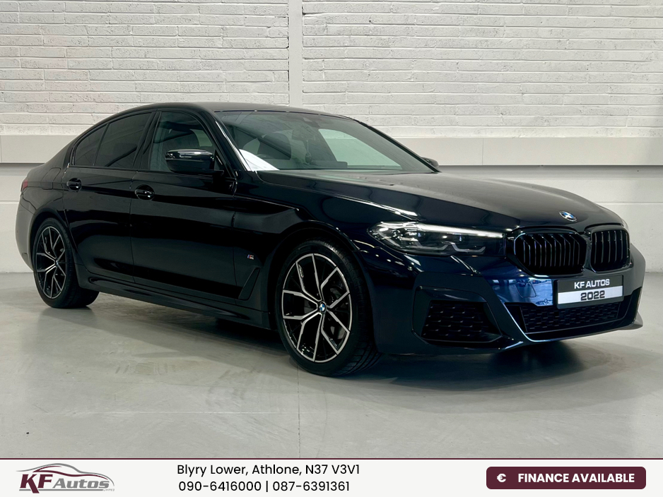 2022 BMW 5 Series - image 3