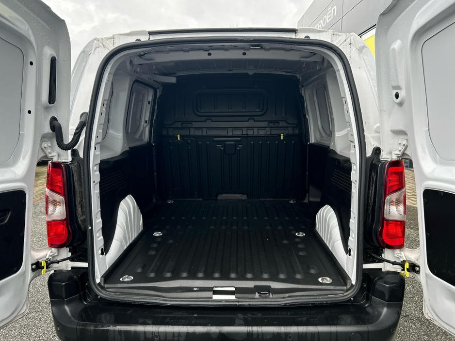 2025 Citroen Berlingo LX PLUS BLUEHDI 100 M