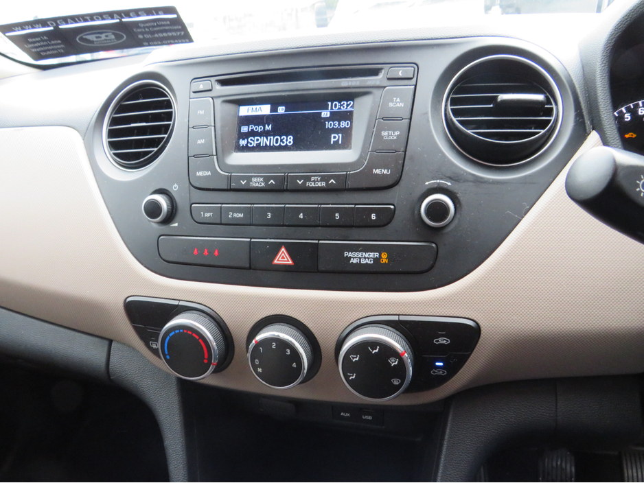 2014 Hyundai i10 5DR LOW MILEAGE PETROL NCT & TAX 26 €5,999