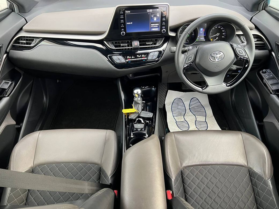 2019 Toyota C-HR 1.8 HYBRID // SERVICE HISTORY // TOP VIEW PARKING CAMERAS // DUAL ZONE CLIMATE CONTROL €19,900