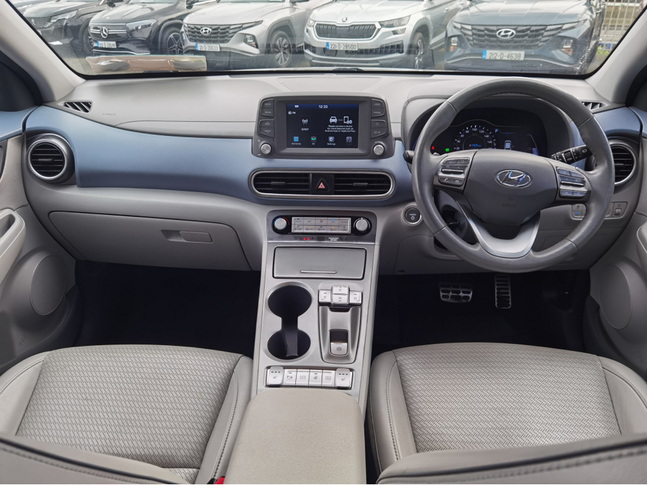 2020 Hyundai Kona - image 9