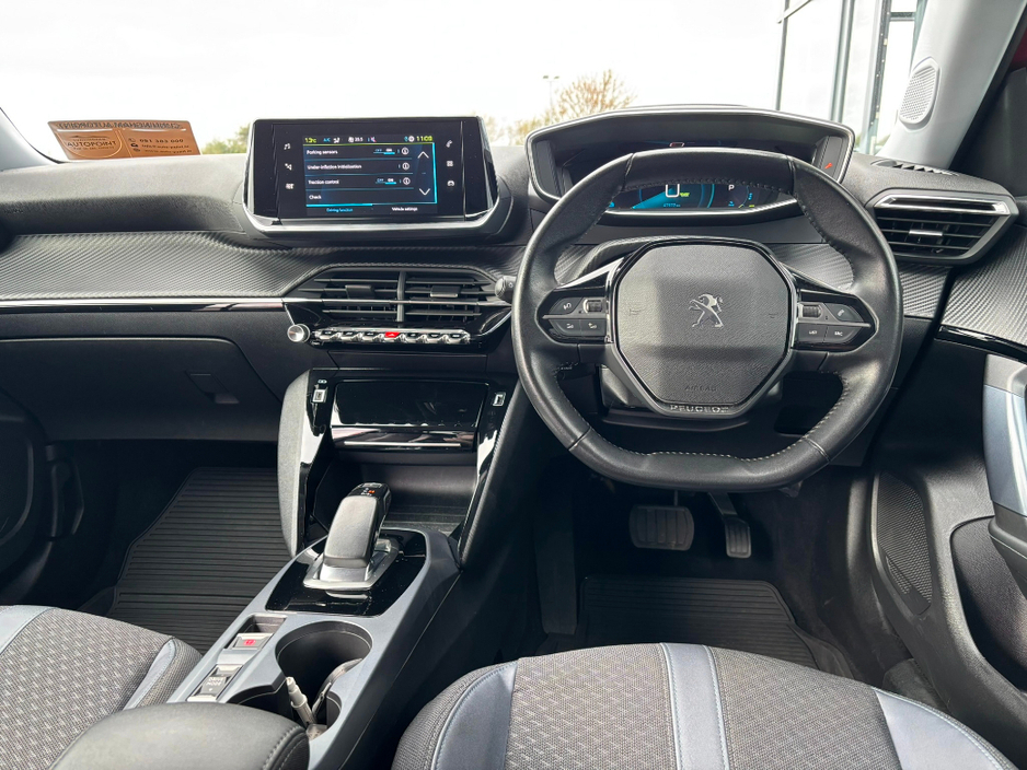 2021 Peugeot 2008 - image 10