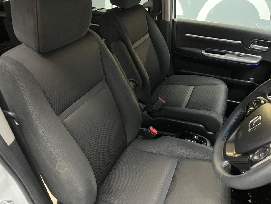 2020 Honda Stepwagon €29950 2020 HONDA STEPWAGON EHEV SPADA G SENSING 7 SEATS 2.0 AUTOMATIC / CRUISE CONTROL / REVERSE CAMERA / AUTOMATIC DOORS €29,950