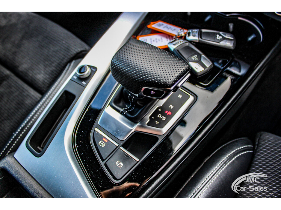 2020 Audi A5 - image 25