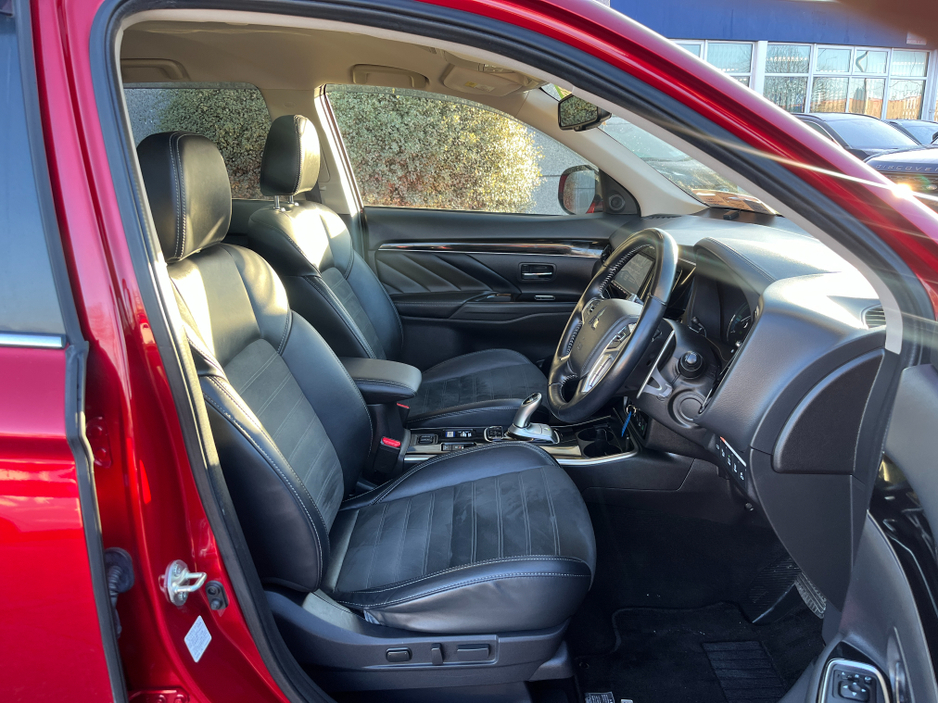 2020 Mitsubishi Outlander G 4WD HYBRID PLUG IN AUTOMATIC 2.4 PETROL //HIGH SPEC//LOW MILES//HALF LEATHER HEATED ELECTRIC SEATS//HEATED STEERING WHEEL// €24,950