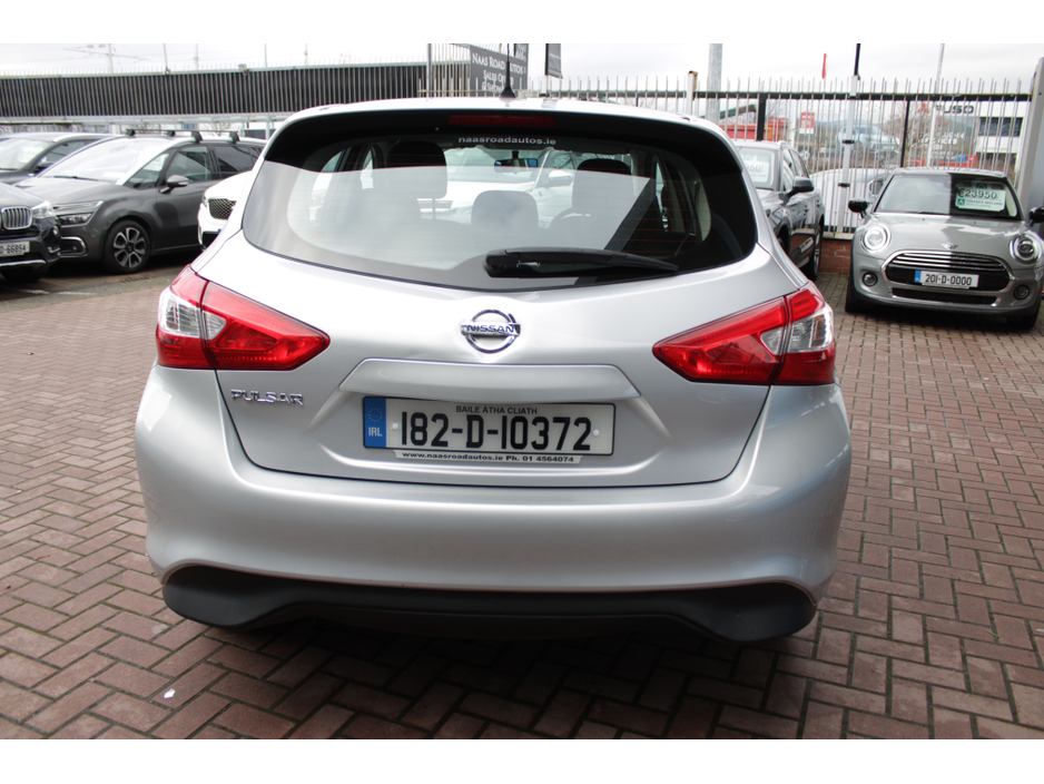 2018 Nissan Pulsar - image 5