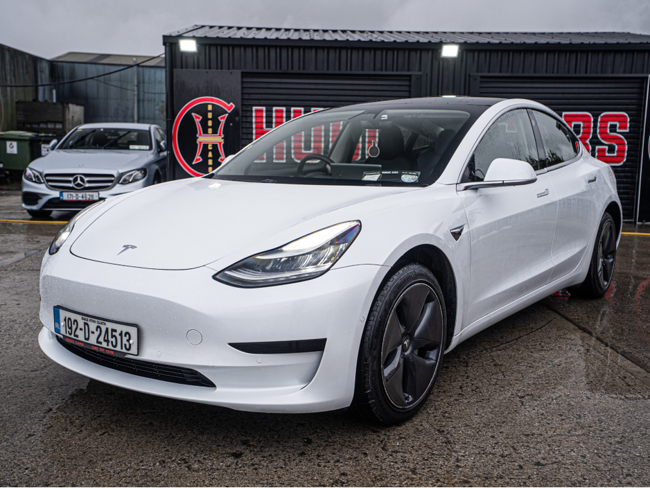 2019 Tesla Model 3 192 Tesla Model 3/New NCT/Irish/1yr warranty €19,888
