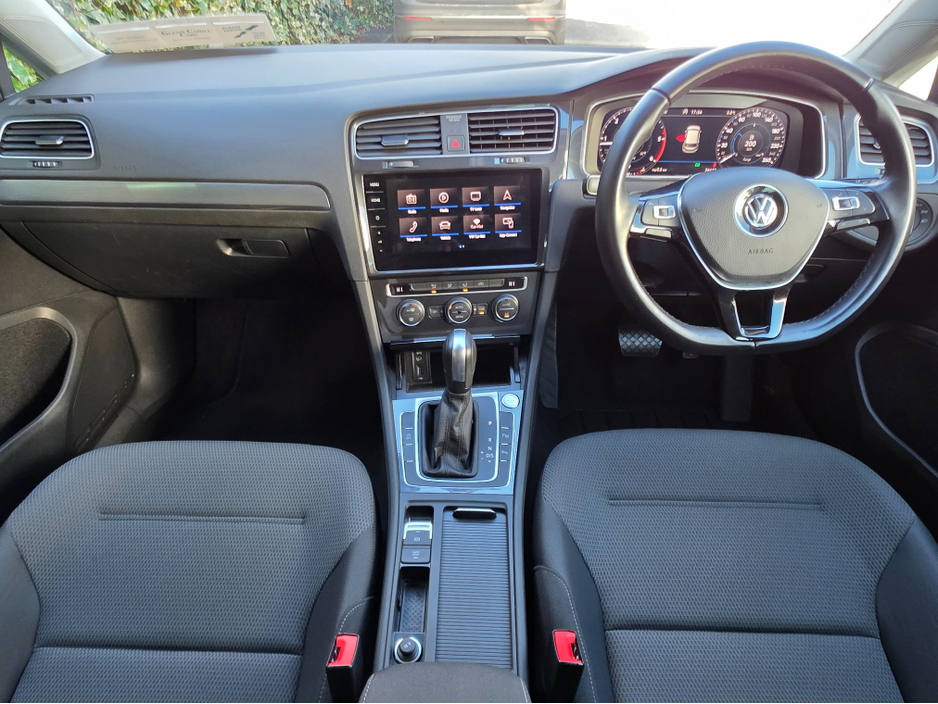 2020 Volkswagen Golf 2020 VW Golf 2.0 TDi Comfort Auto, Ultra Low Miles €24,900