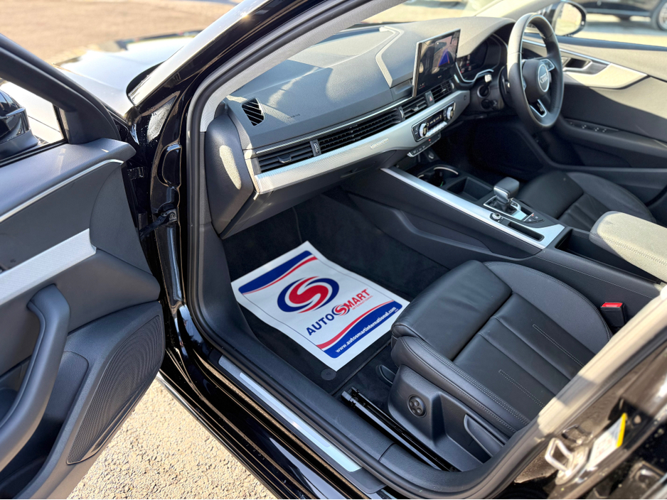 2022 Audi A4 - image 10