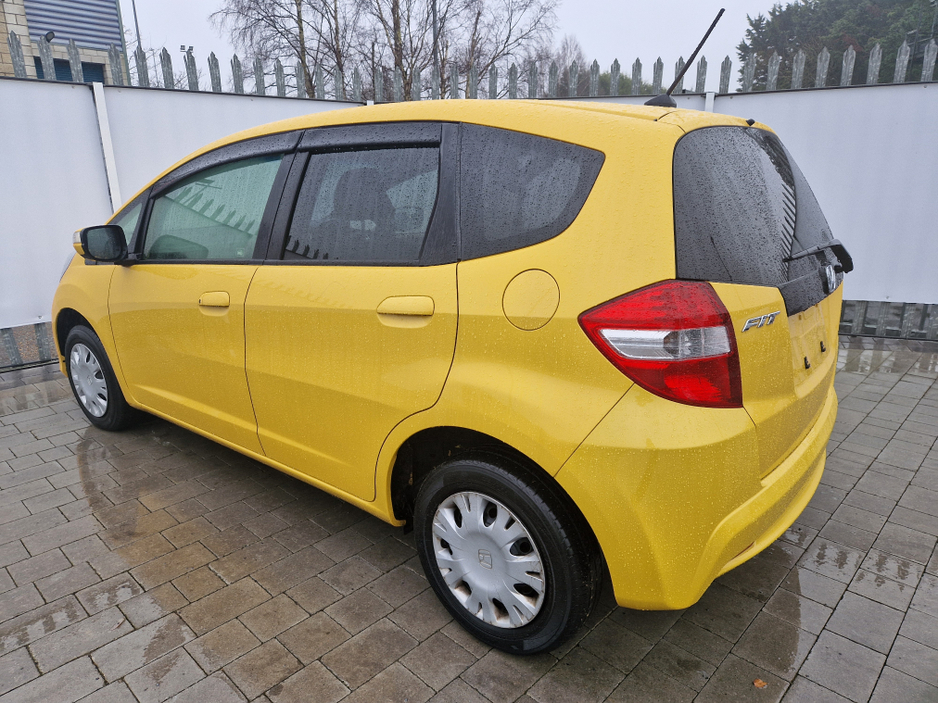 2012 Honda Fit 1.3PETROL AUTO €7,495