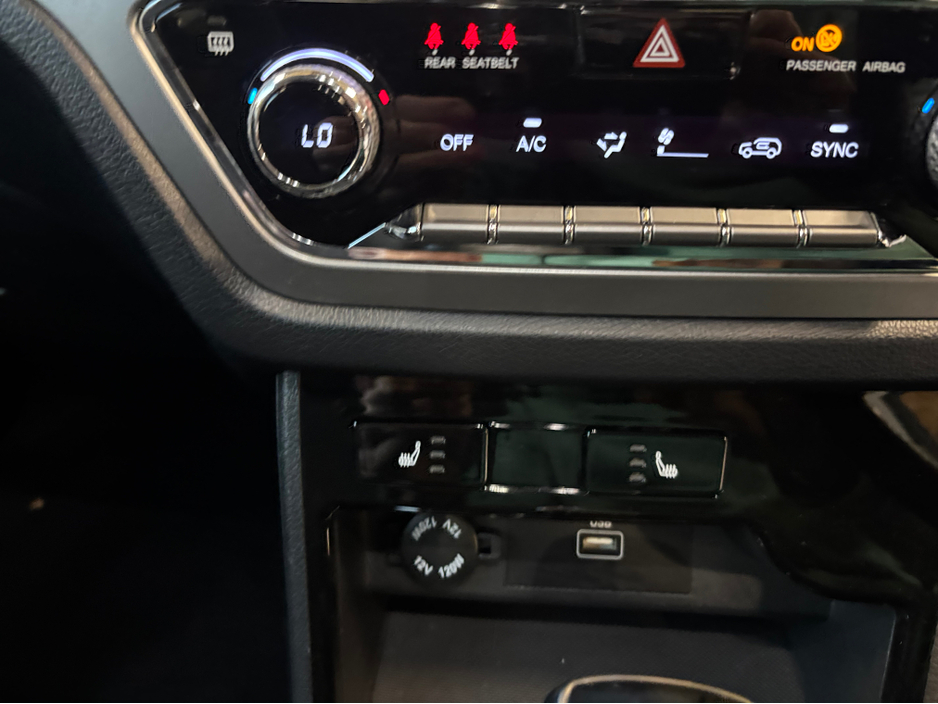 2023 Ssangyong Korando - image 10