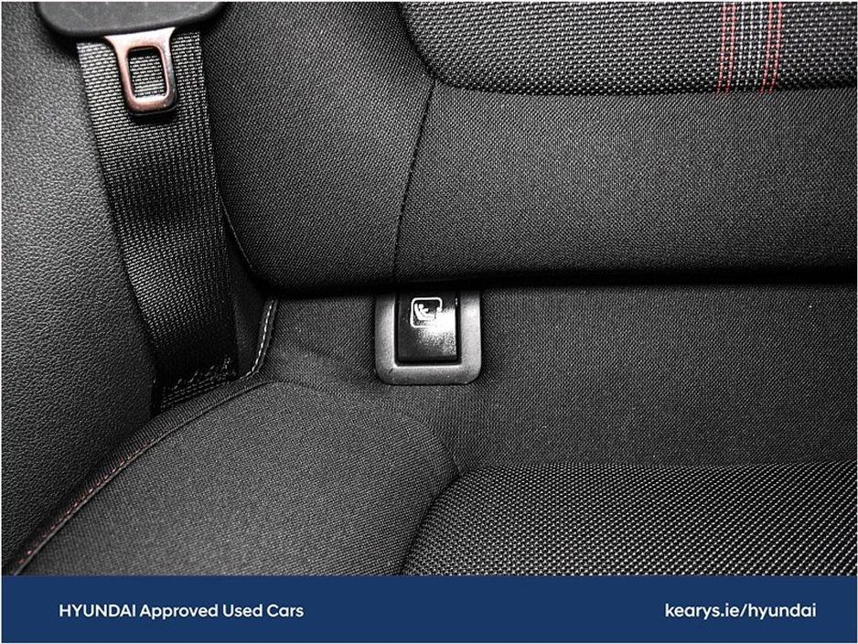 2023 Hyundai i30 - image 16