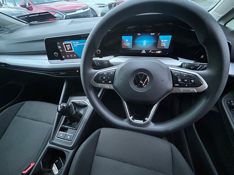 2021 Volkswagen Golf 1.0 TSI 90HP €19,850