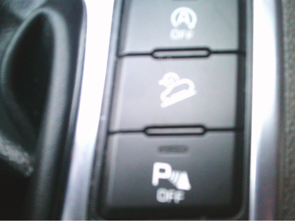 2017 Kia Sportage NCT 2027,€200 TAX, LEATHER  HEATED SEATS, REVERSE CAMERA, CRUISE, TAXED , LOW KMS. €15,999